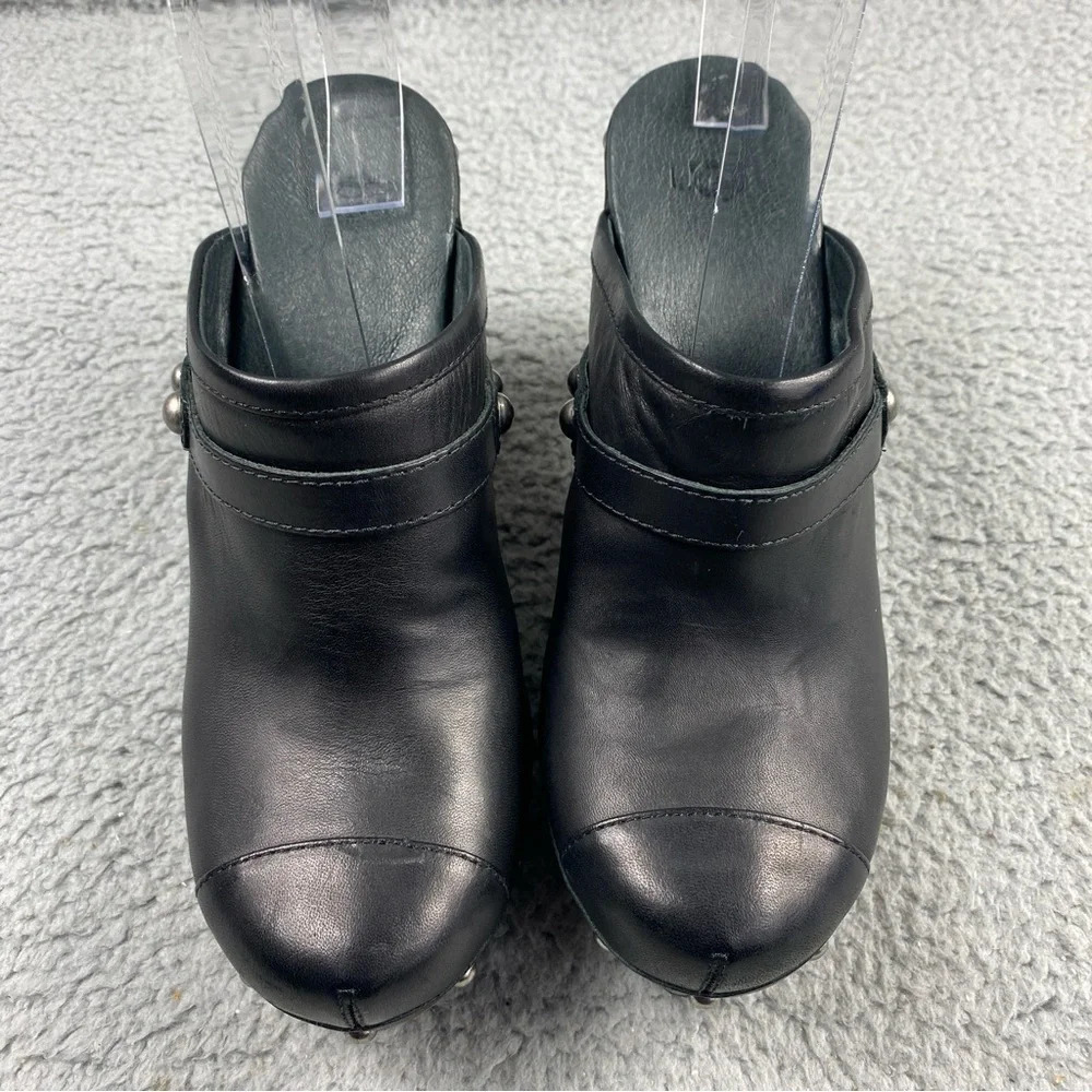UGG Australia Jolene Heeled Clogs Black Leather Wood Shear Silver Studs Womens 7 - Picture 5 of 16